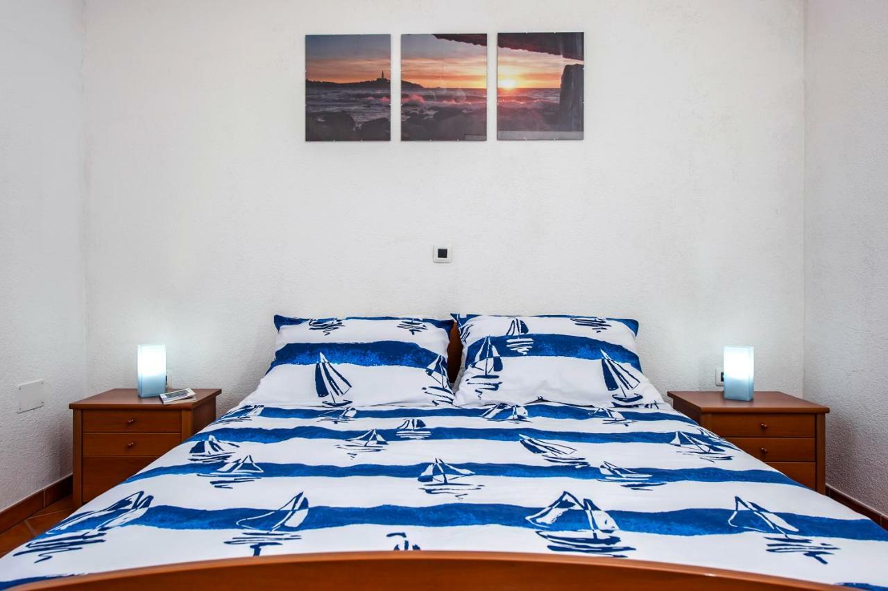 Apartment Bora Rovinj Bagian luar foto