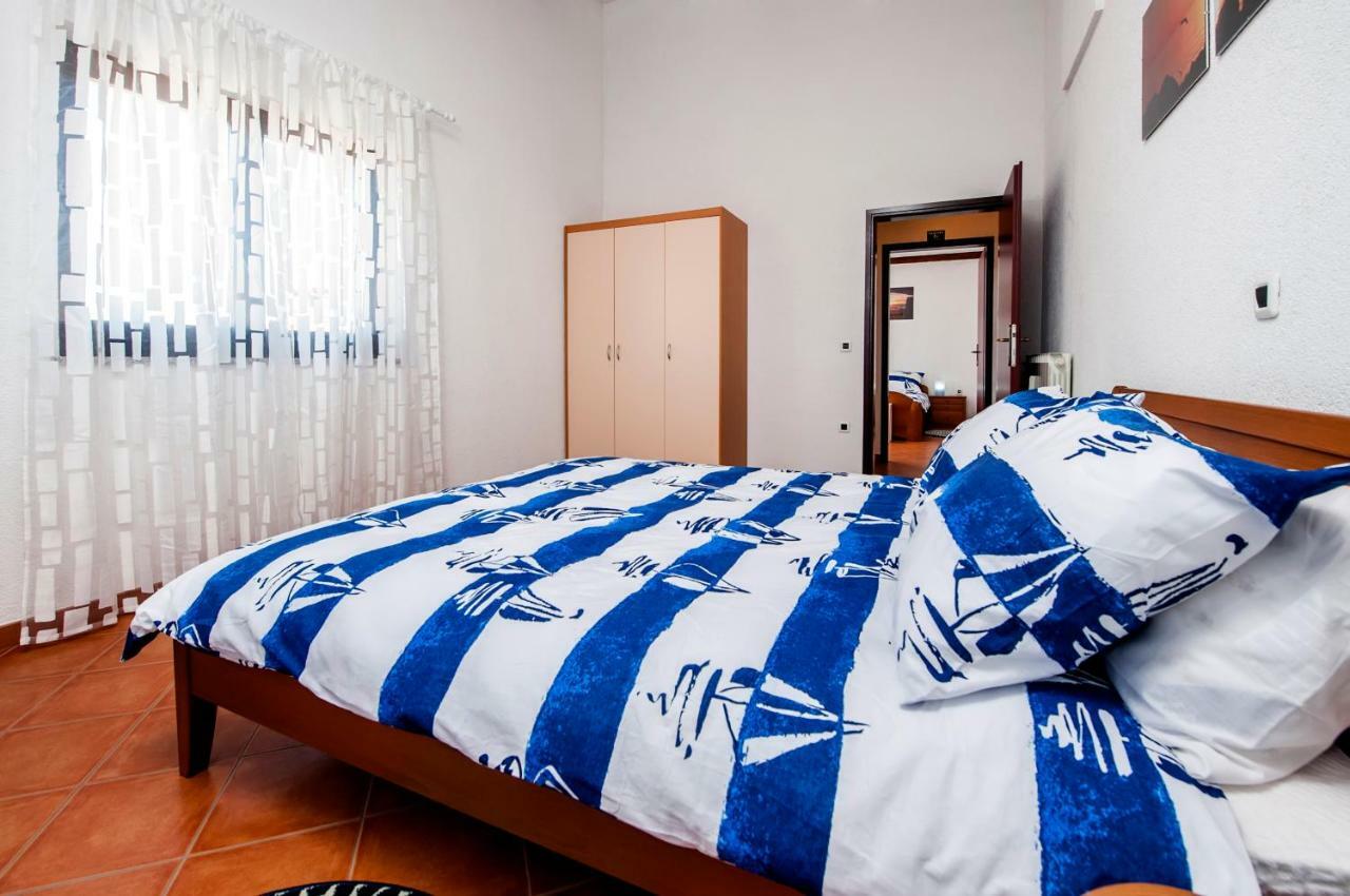 Apartment Bora Rovinj Bagian luar foto